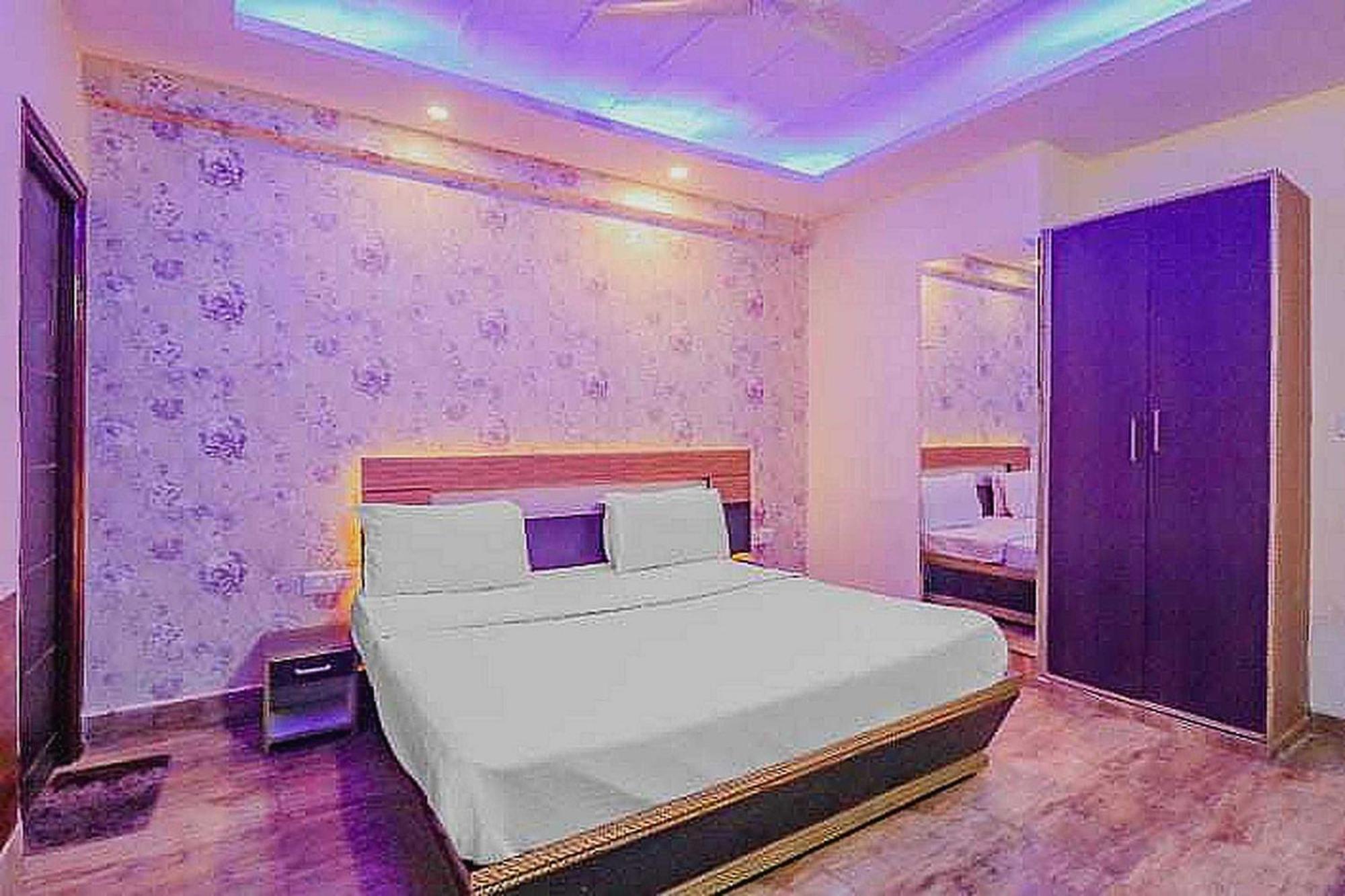 Super Hotel O Vivaan Residency Rohtak Экстерьер фото