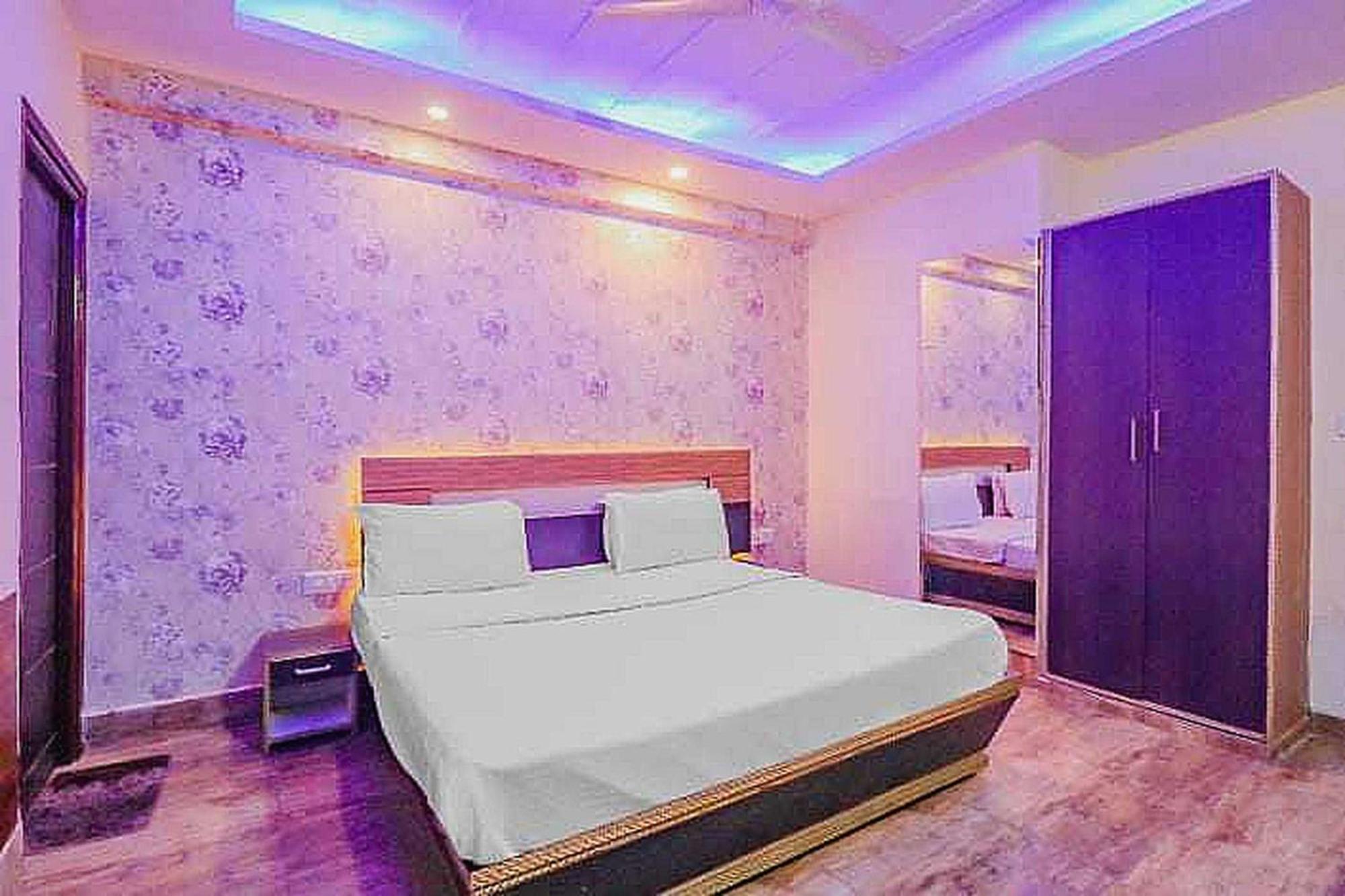 Super Hotel O Vivaan Residency Rohtak Экстерьер фото